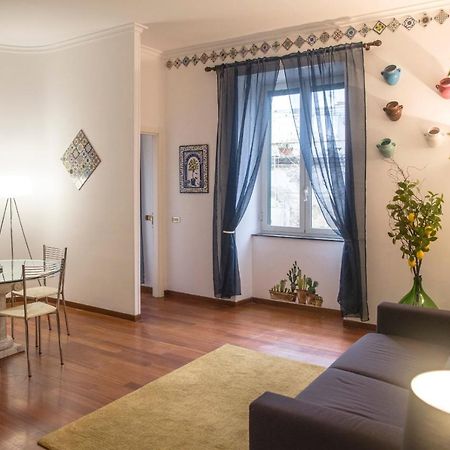 Residenza Napoli Toledo Appartement Buitenkant foto